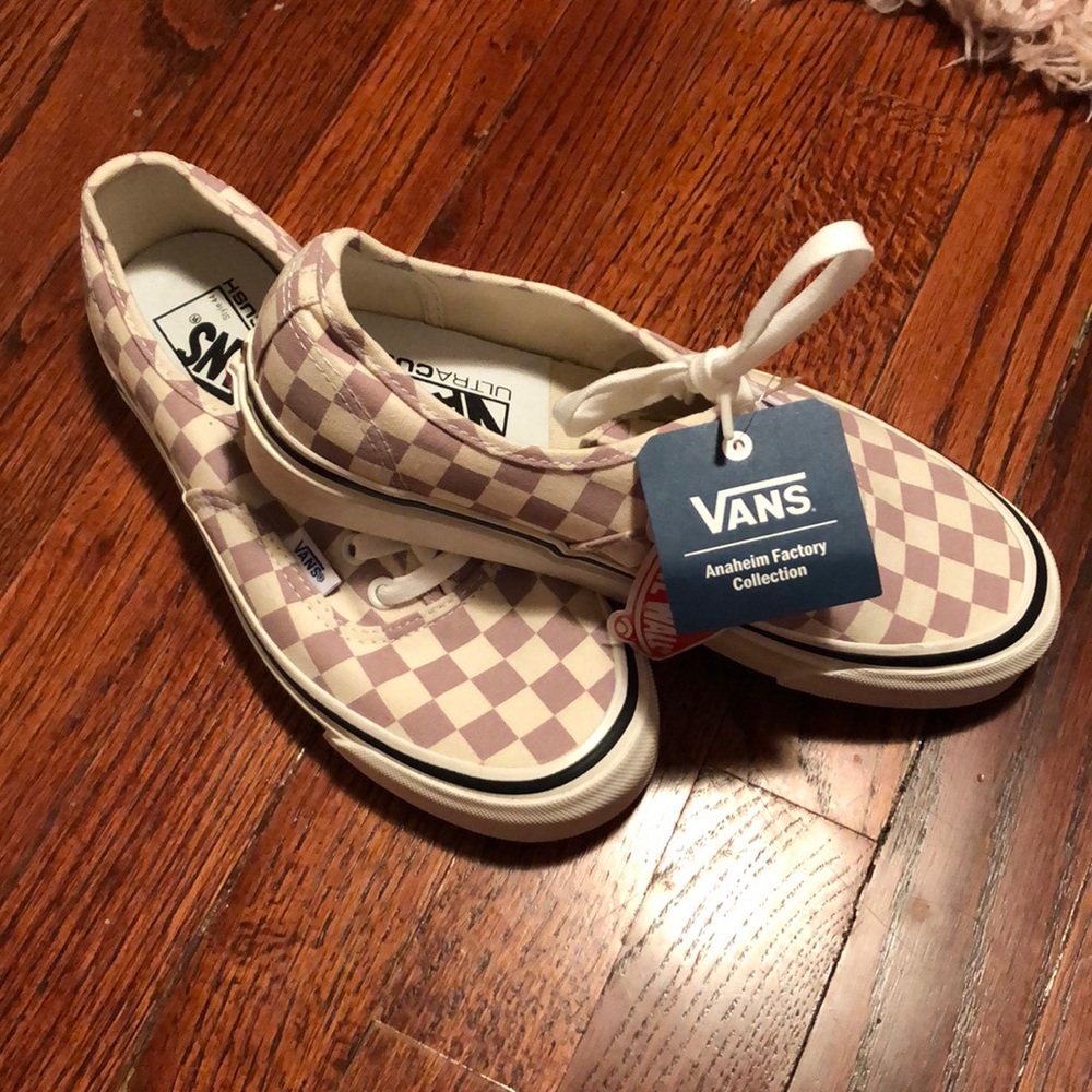 Lilac checkered vans never worn